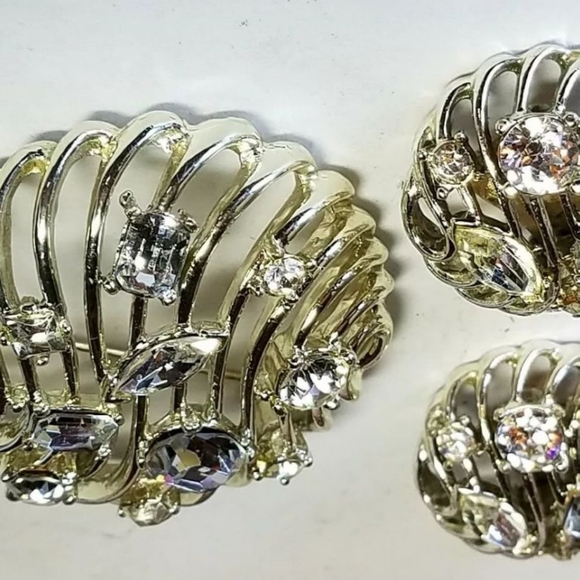 Kramer of New York Rare Prong Set RS Set - Picture 6 of 7